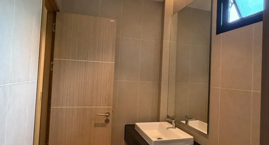 Haus zum Kauf mit 4 Zimmer in Mueang Phuket, Phuket