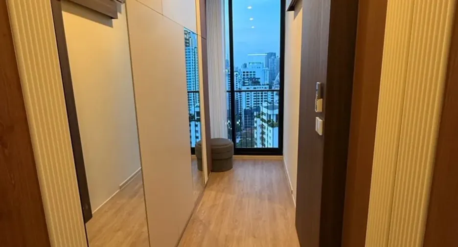 For rent 3 bedrooms condo in Watthana, Bangkok