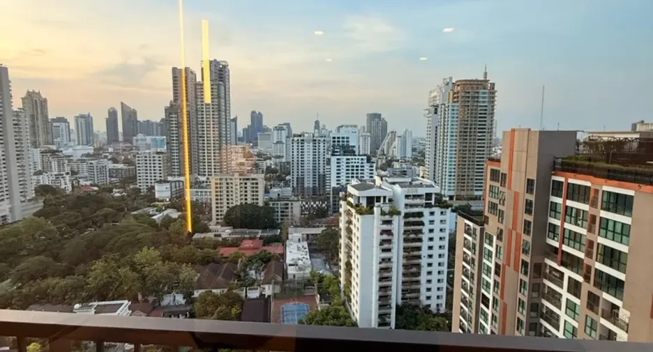 For rent 3 bedrooms condo in Watthana, Bangkok