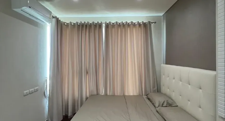 For rent 1 Beds condo in Watthana, Bangkok