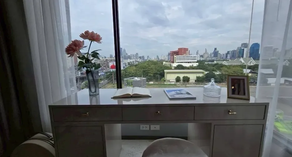 À vendre 2 chambres condo à Khlong Toei, Bangkok