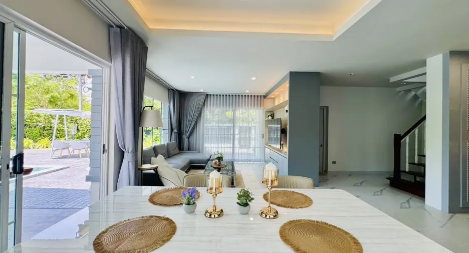 À louer 3 chambres maison à Mueang Phuket, Phuket