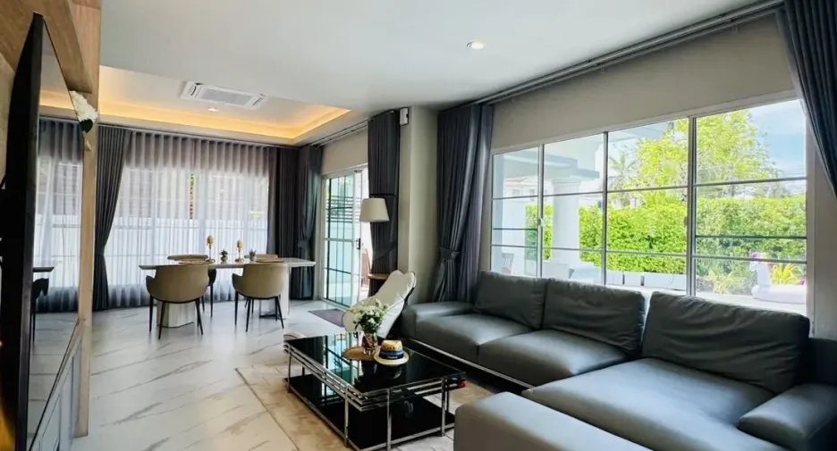 À louer 3 chambres maison à Mueang Phuket, Phuket