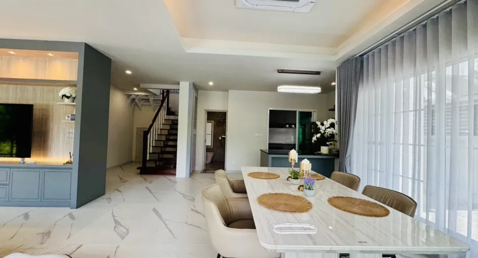 À louer 3 chambres maison à Mueang Phuket, Phuket
