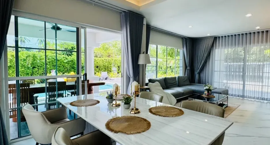 À louer 3 chambres maison à Mueang Phuket, Phuket