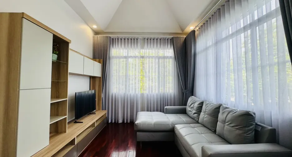 À louer 3 chambres maison à Mueang Phuket, Phuket