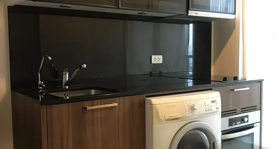 For rent studio condo in Watthana, Bangkok