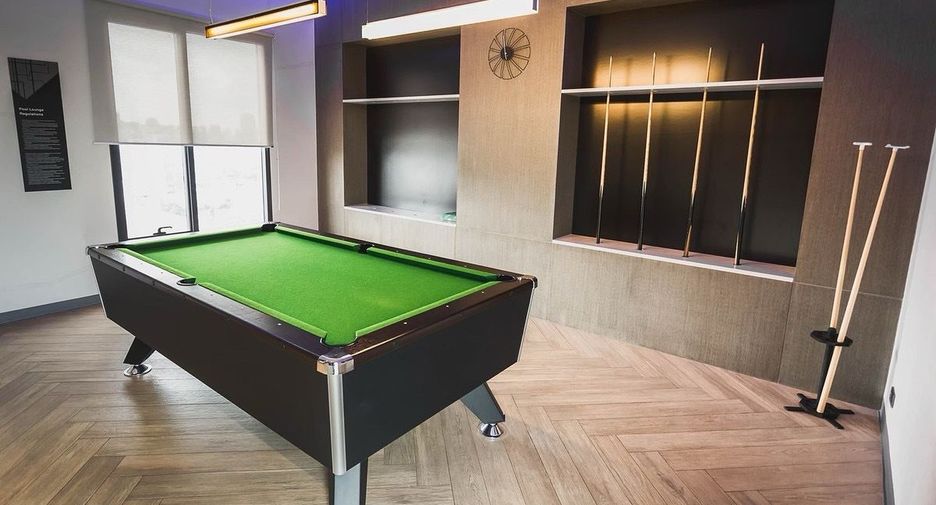 For rent 1 bed condo in Watthana, Bangkok