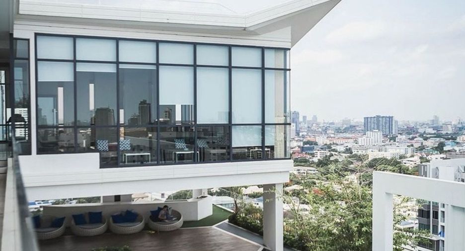 For rent 1 bed condo in Watthana, Bangkok