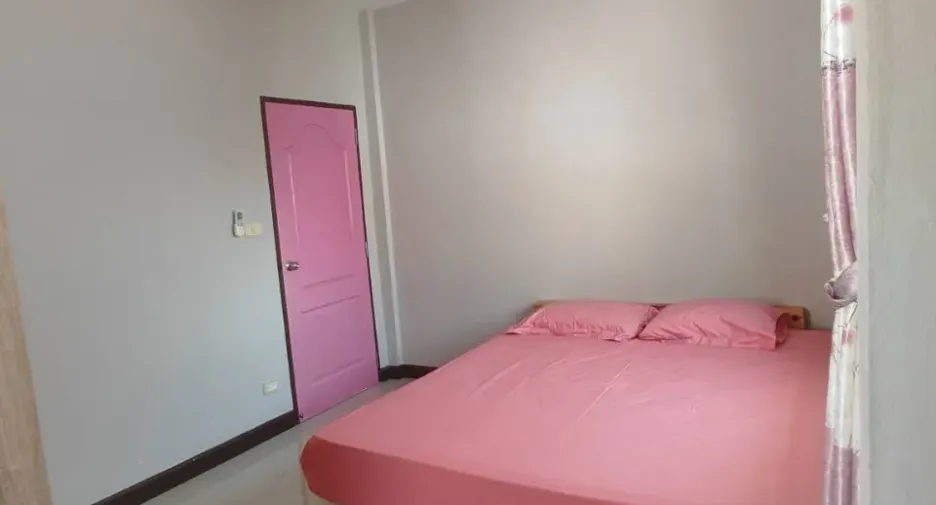 À vendre et à louer 3 chambres maison à Mueang Phuket, Phuket