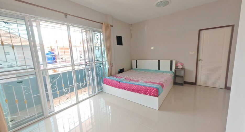 À vendre et à louer 3 chambres maison à Mueang Phuket, Phuket
