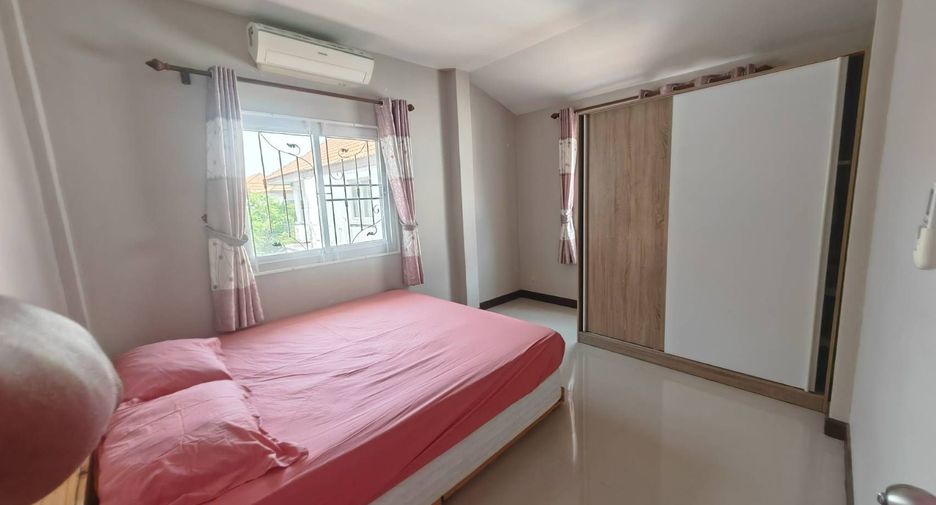 À vendre et à louer 3 chambres maison à Mueang Phuket, Phuket