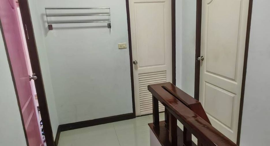 À vendre et à louer 3 chambres maison à Mueang Phuket, Phuket