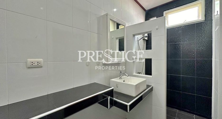 For rent 3 bedrooms house in Bang Lamung, Chonburi