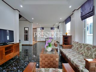 Casa en alquiler de 3 habitaciones en Bang Lamung, Chonburi