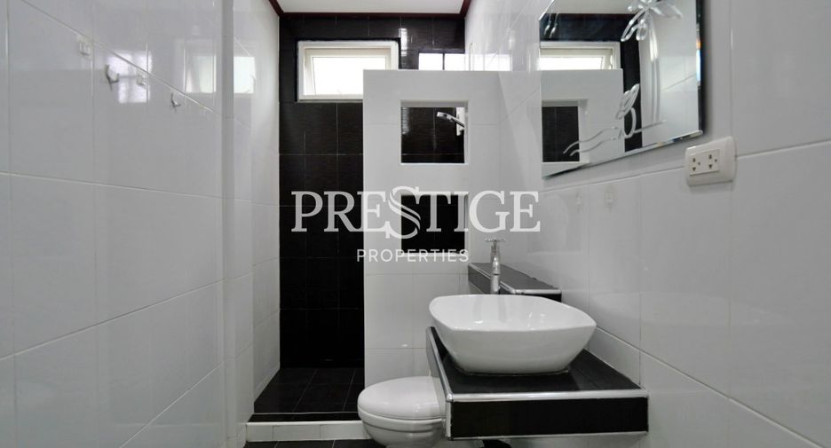 For rent 3 bedrooms house in Bang Lamung, Chonburi