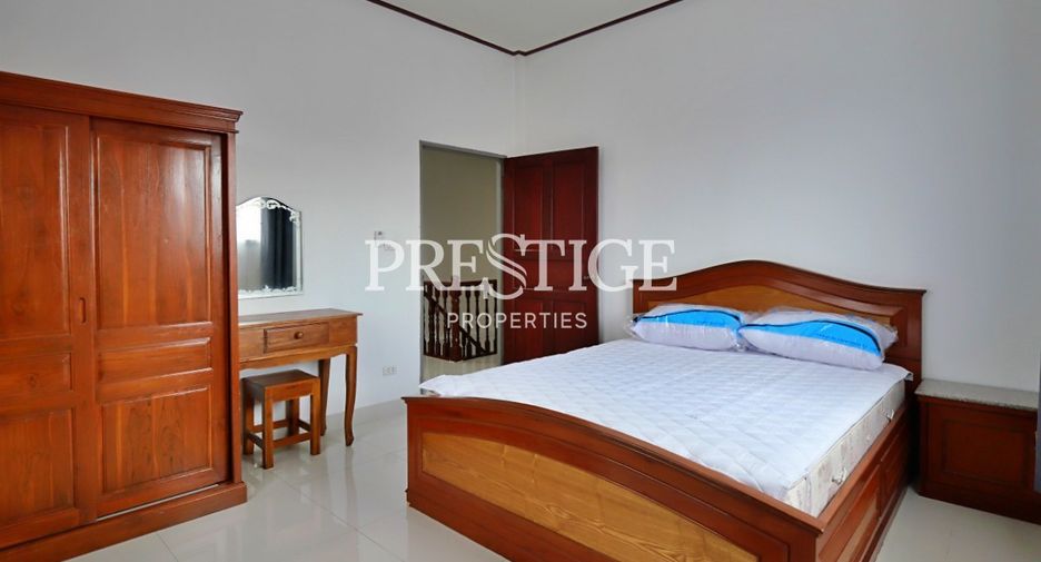 For rent 3 bedrooms house in Bang Lamung, Chonburi