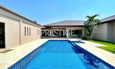For rent 3 bedrooms house in Huay Yai, Pattaya