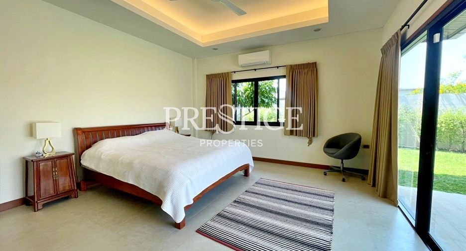 Haus zur Miete mit 3 Zimmer in Huay Yai, Pattaya