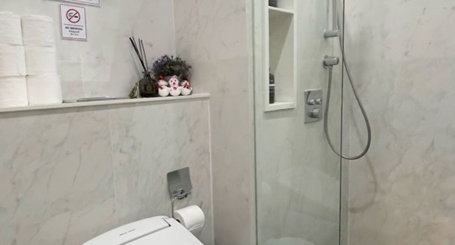 For rent 2 ベッドルーム condo in Khlong Toei, Bangkok