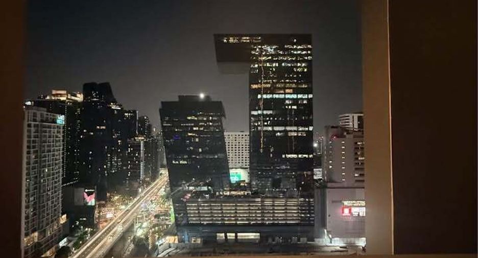 For rent 1 bed condo in Huai Khwang, Bangkok