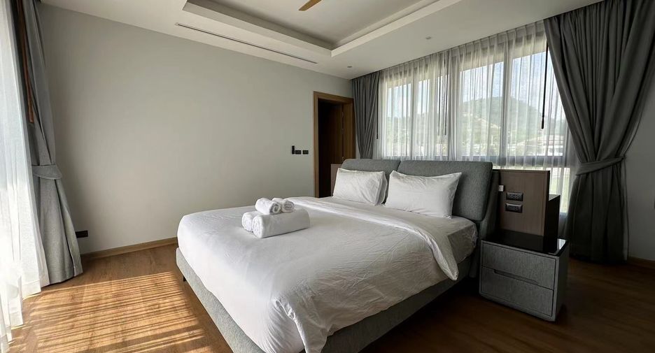 For rent 5 bedrooms villa in Mueang Phuket, Phuket