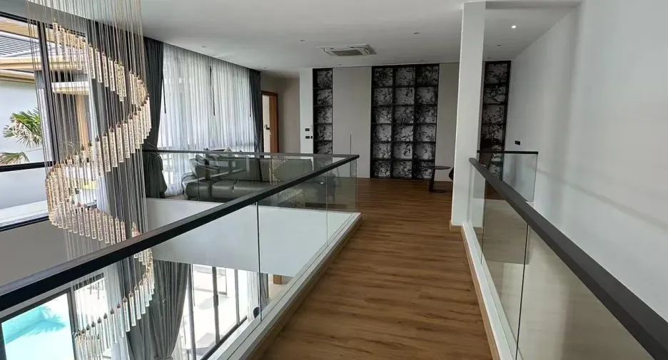 Villa zur Miete mit 5 Zimmer in Mueang Phuket, Phuket