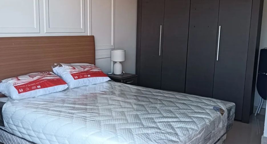 Продажа 2 спальни кондо в Йомтиен, Паттайя