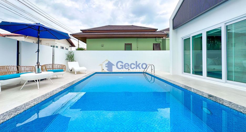 Casa en alquiler de 4 habitaciones en Jomtien, Pattaya