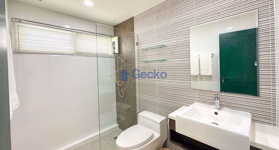 Casa en alquiler de 4 habitaciones en Jomtien, Pattaya
