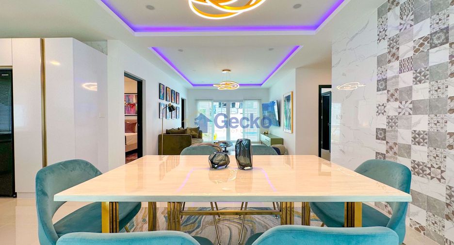 Casa en alquiler de 4 habitaciones en Jomtien, Pattaya
