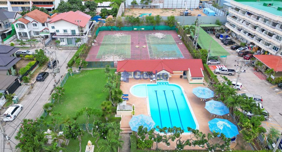 Casa en alquiler de 4 habitaciones en Jomtien, Pattaya