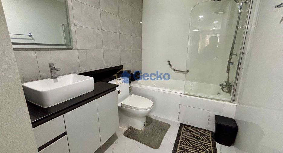 For sale 3 bedrooms condo in South Pattaya, Pattaya