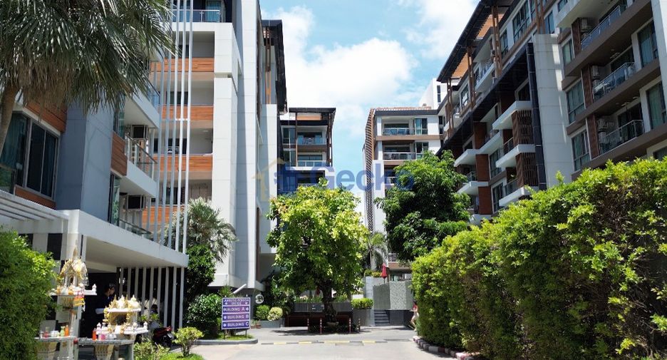 For sale 3 bedrooms condo in South Pattaya, Pattaya