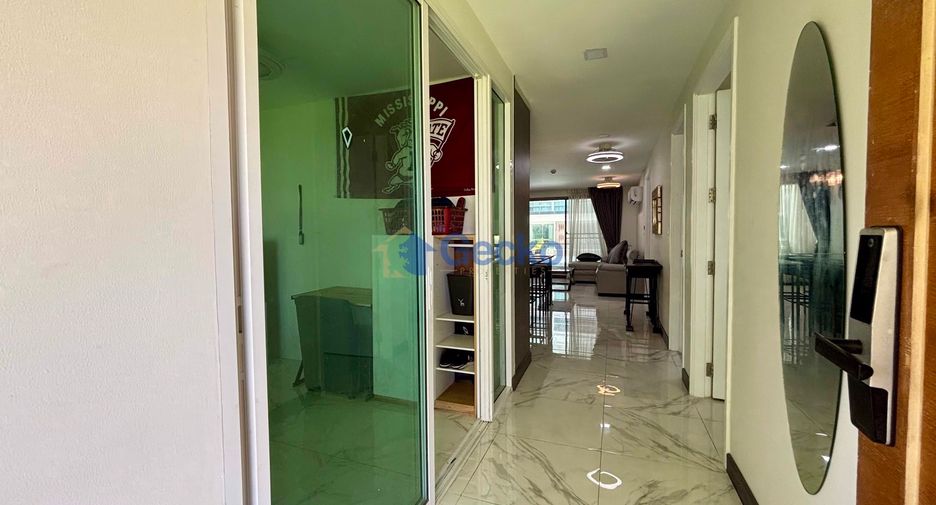 For sale 3 bedrooms condo in South Pattaya, Pattaya