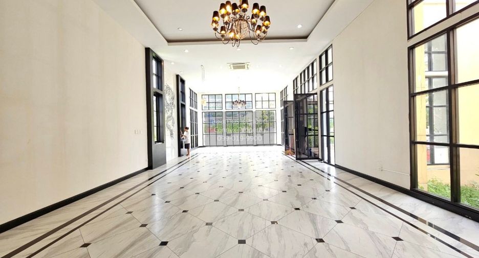 For sale 2 bedrooms house in Mueang Samut Prakan, Samut Prakan