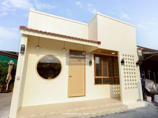 For sale 2 bedrooms townhouse in Huai Khwang, Bangkok