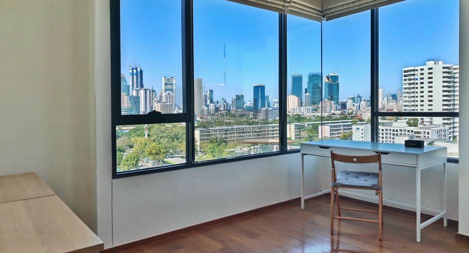 For sale 2 bedrooms condo in Yan Nawa, Bangkok