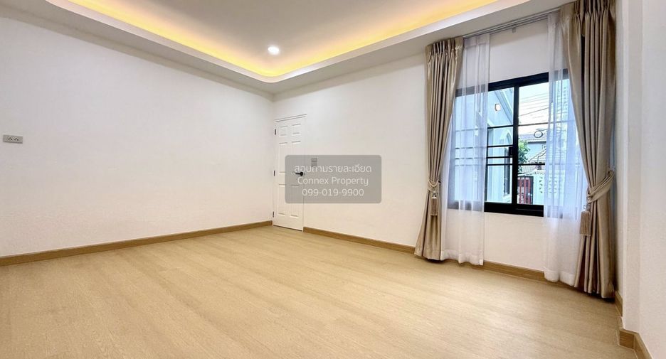 Haus zum Kauf mit 4 Zimmer in Bang Khae, Bangkok