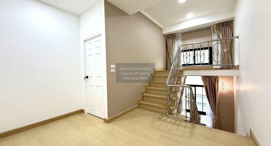 Haus zum Kauf mit 4 Zimmer in Bang Khae, Bangkok