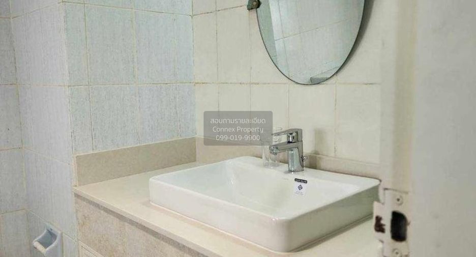 For sale 4 bedrooms condo in Chatuchak, Bangkok