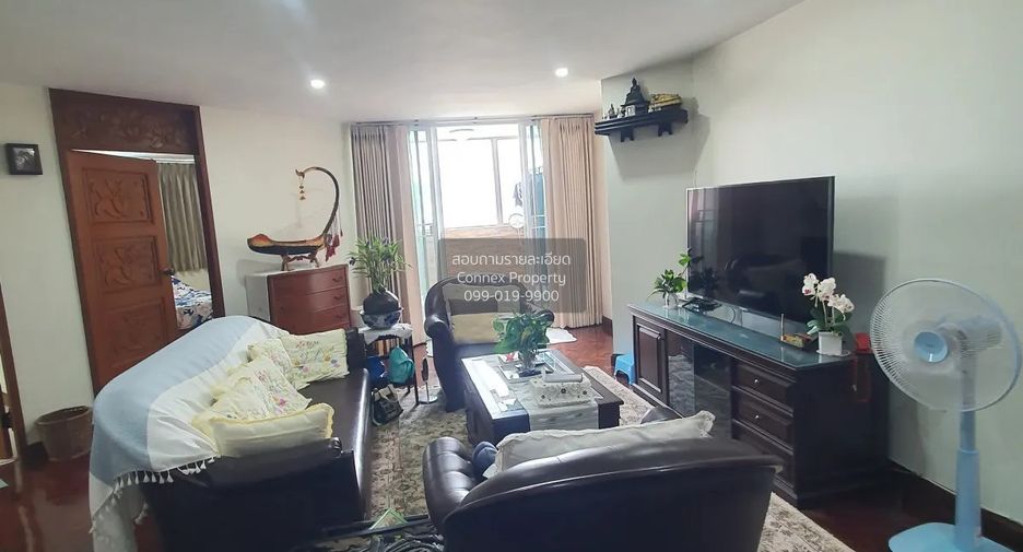 For sale 2 bedrooms condo in Watthana, Bangkok