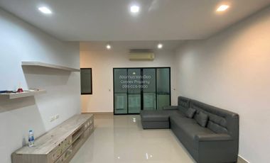 For sale 3 bedrooms townhouse in Don Mueang, Bangkok