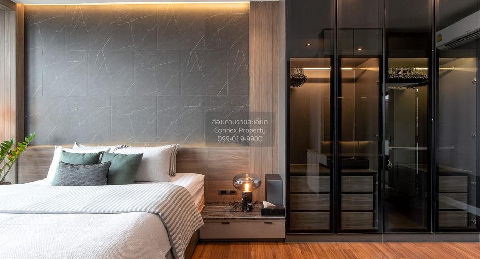 Casa adosada en venta de 3 habitaciones en Lat Phrao, Bangkok