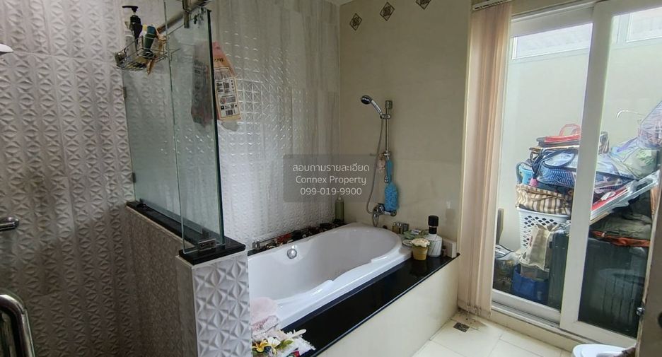 Haus zum Kauf mit 4 Zimmer in Mueang Samut Sakhon, Samut Sakhon
