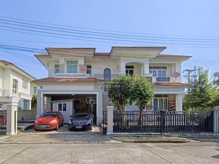 For sale 4 bedrooms house in Mueang Samut Sakhon, Samut Sakhon