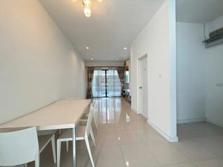 For sale 3 bedrooms townhouse in Bang Khae, Bangkok