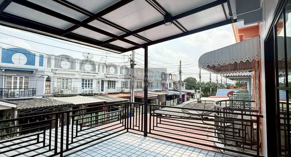 For sale 2 bedrooms townhouse in Bang Bua Thong, Nonthaburi