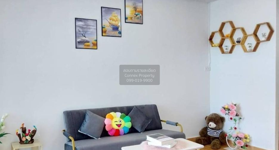 For sale 2 ベッドルーム townhouse in Nong Chok, Bangkok
