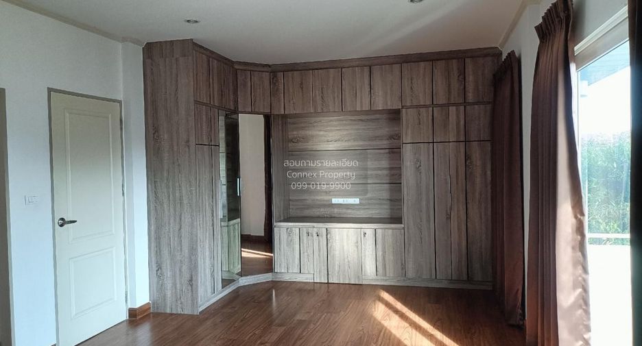 Casa en venta de 3 habitaciones en Bang Phli, Samut Prakan